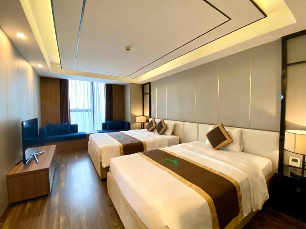 Bed in Khach san Toan Thang Stone