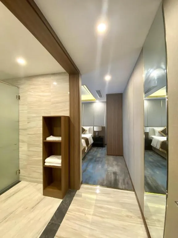 Bed in Khach san Toan Thang Stone