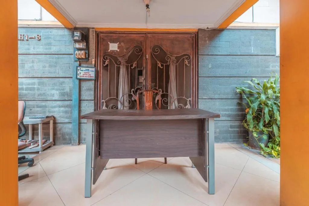 OYO 2765 Mulia Raja Kost