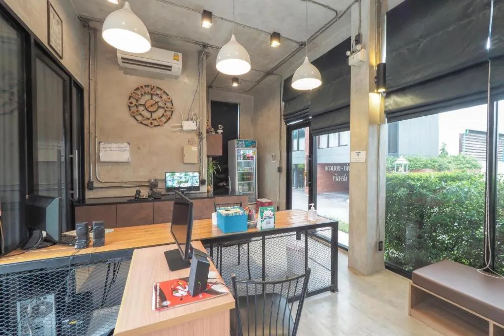 OYO 75368 Demadre Resort