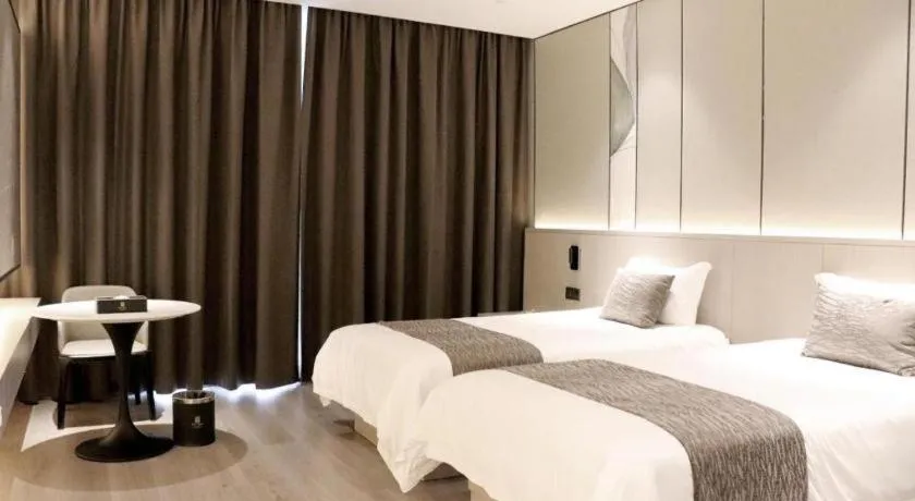 Bed in Taiyi International Hotel