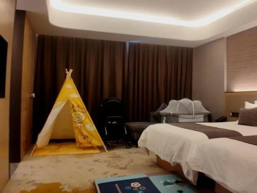 Bed in Taiyi International Hotel