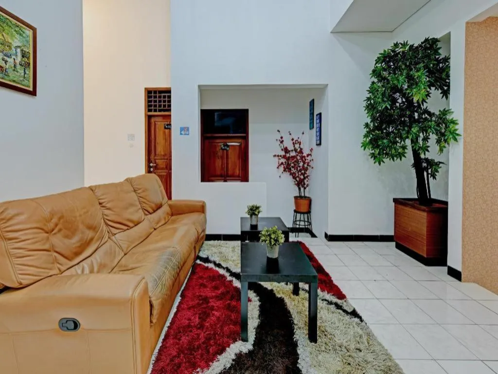 Super OYO Capital O 90497 Navaya Guest House