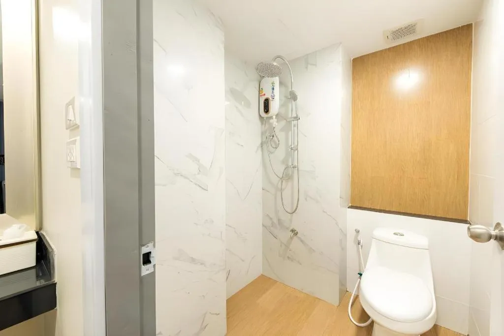 Metro Hotel Ratchada 36