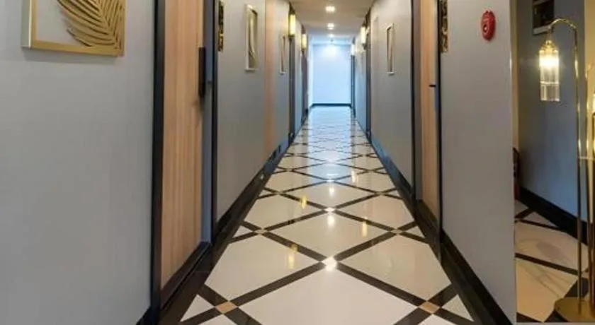 Metro Hotel Ratchada 36