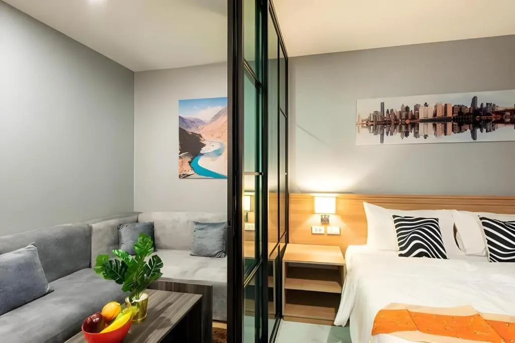 Bed in Metro Hotel Ratchada 36