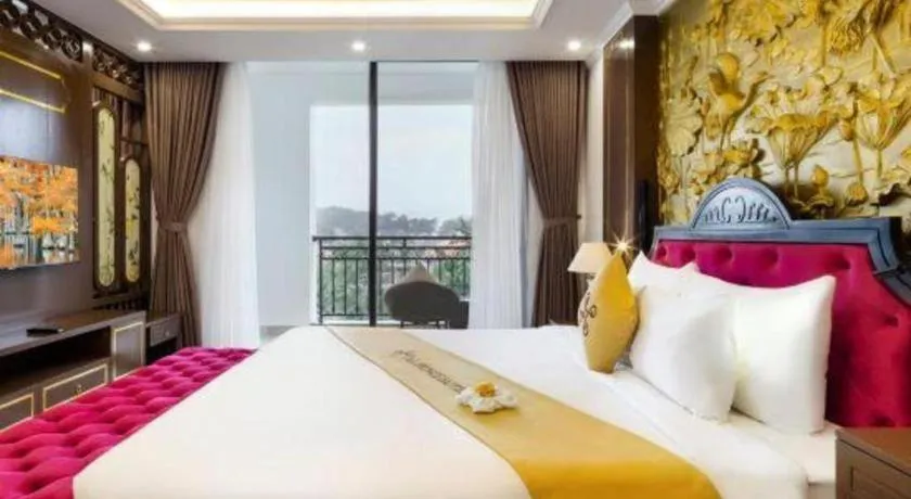 Bed in Da Lat Prince