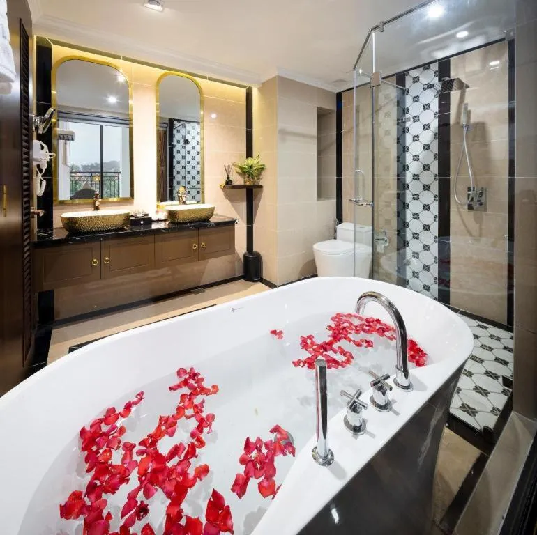 Bed in Da Lat Prince