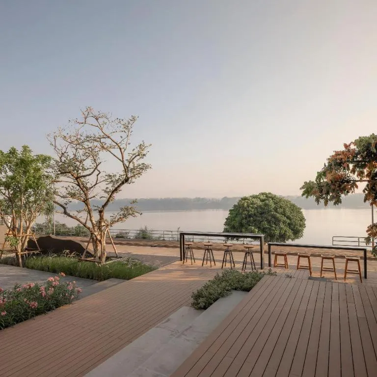 Chewa Khong Hotel Nakhon Phanom