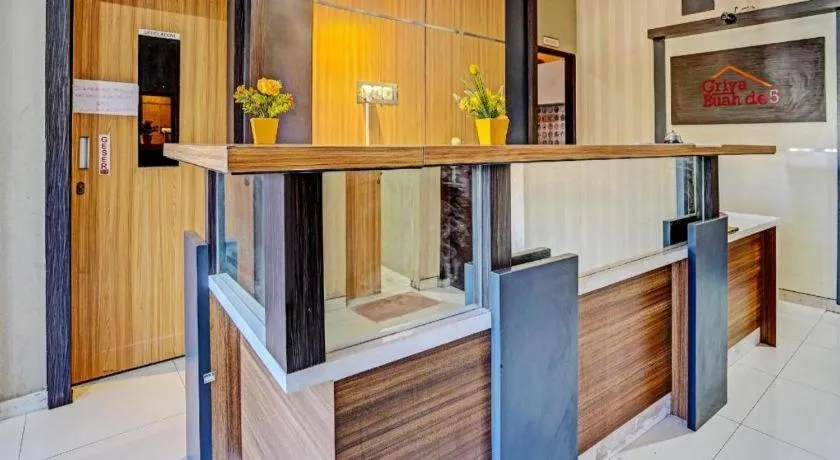 OYO 91587 Griya Buah De5 Syariah