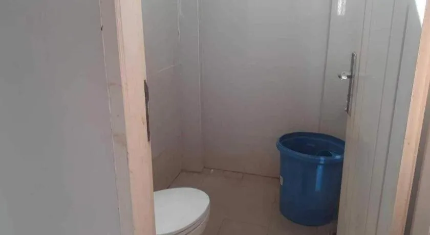 EXPRESS O 91662 Kost Rumah Kaca