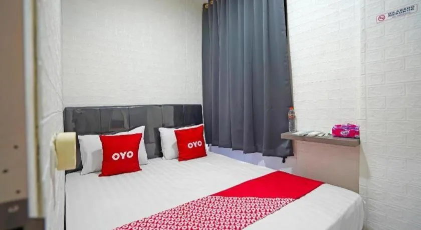 OYO 91727 Luxury Homestay Sidoarjo