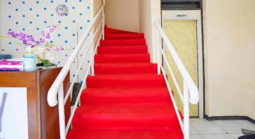 OYO 91727 Luxury Homestay Sidoarjo