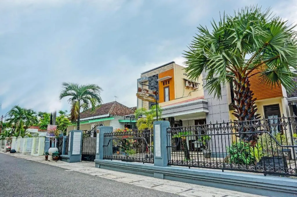 OYO Life 91814 Griya Asoka Syariah