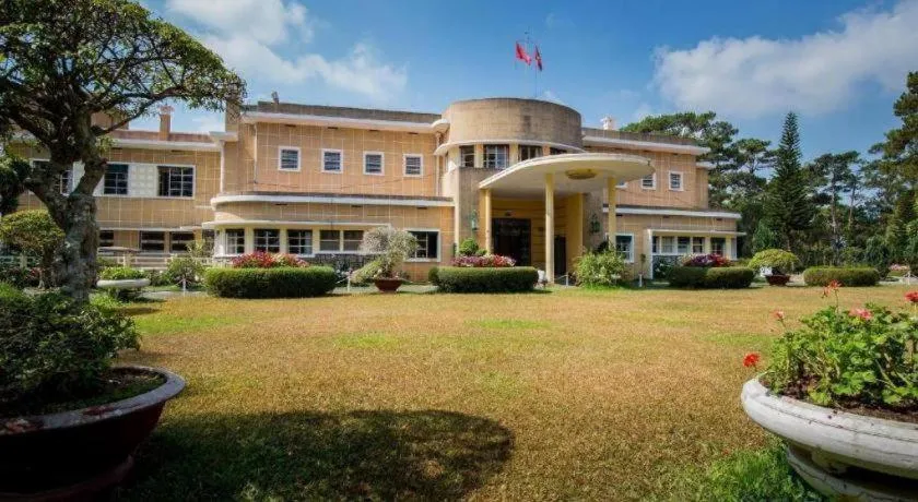 La FLeur 2 Luxury Garden Hotel