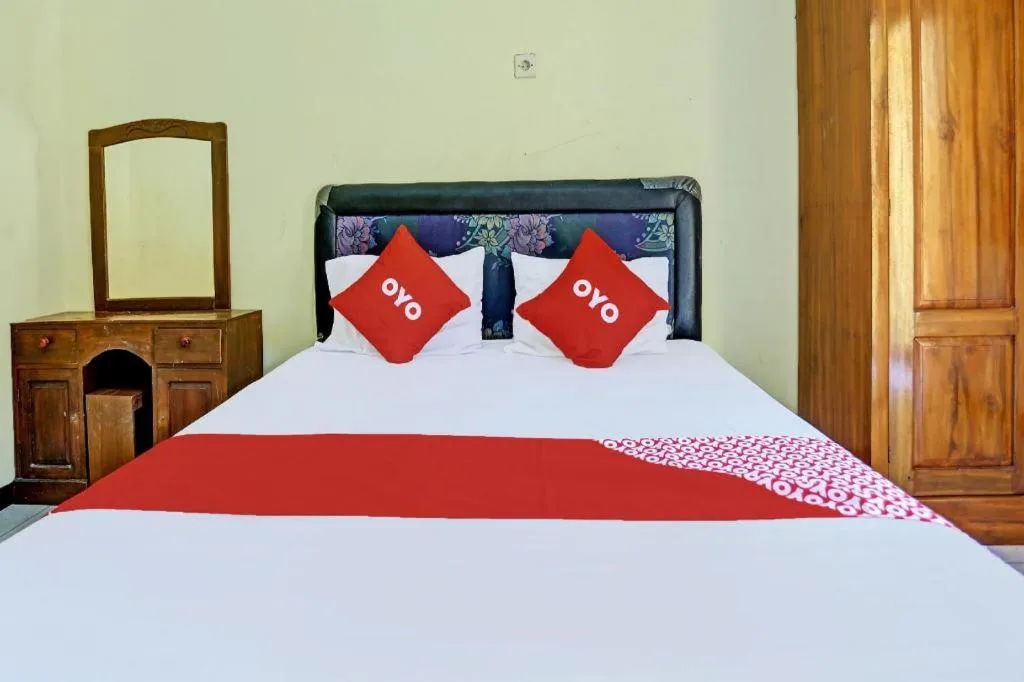 OYO 92387 Ratu Homestay Syariah