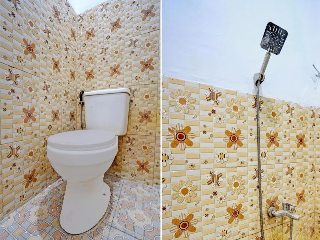 Hotel O Griya Sandi Residence Family NearPantai Boom