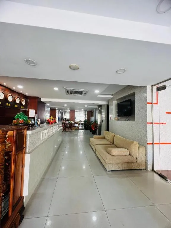 Nha Trang Crystal Hotel