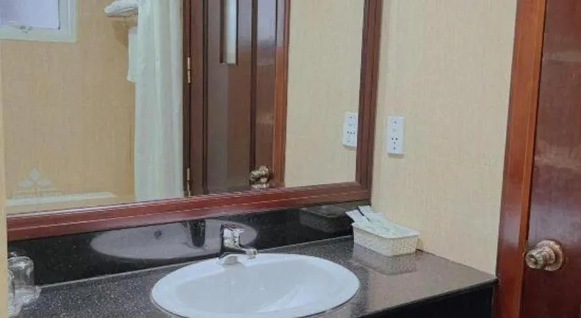 Nha Trang Crystal Hotel