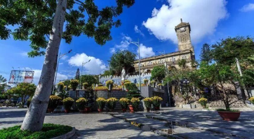 Nha Trang Crystal Hotel