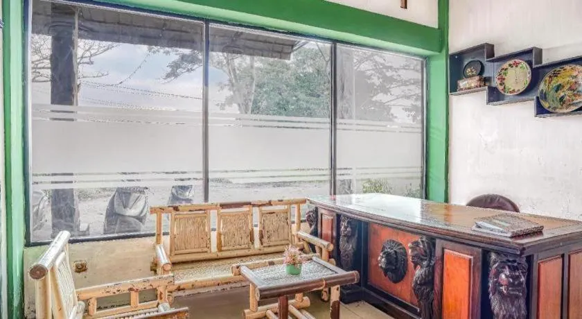 OYO 92609 Guest House Malay Singkawang