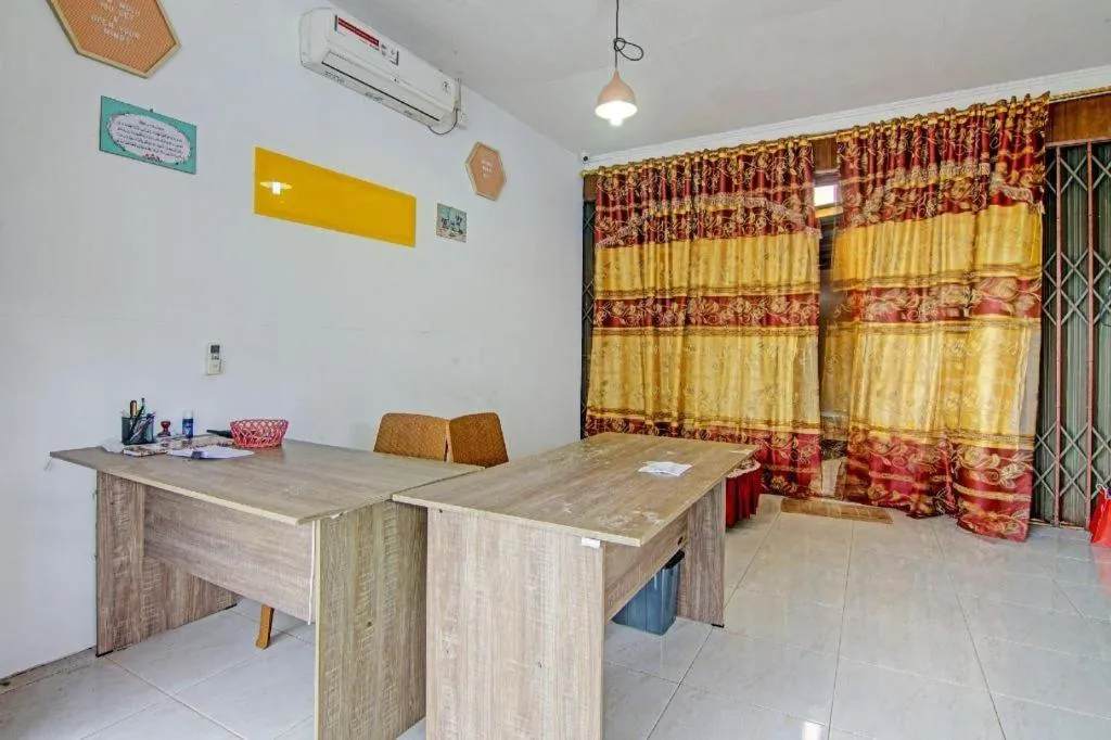 Hotel O Mutiara Homestay Syariah Near TPA / TPSA Nurul Yakin