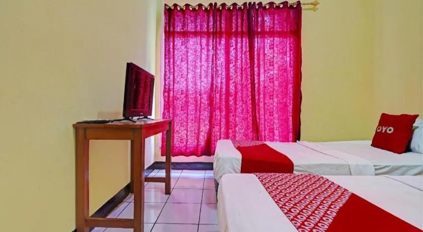 Bed in Hotel O P3 Guest House