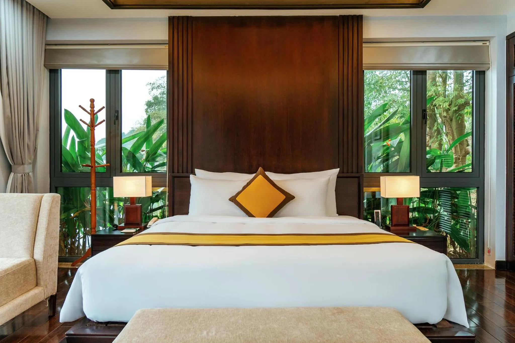 Bed in Lamori Resort & Spa