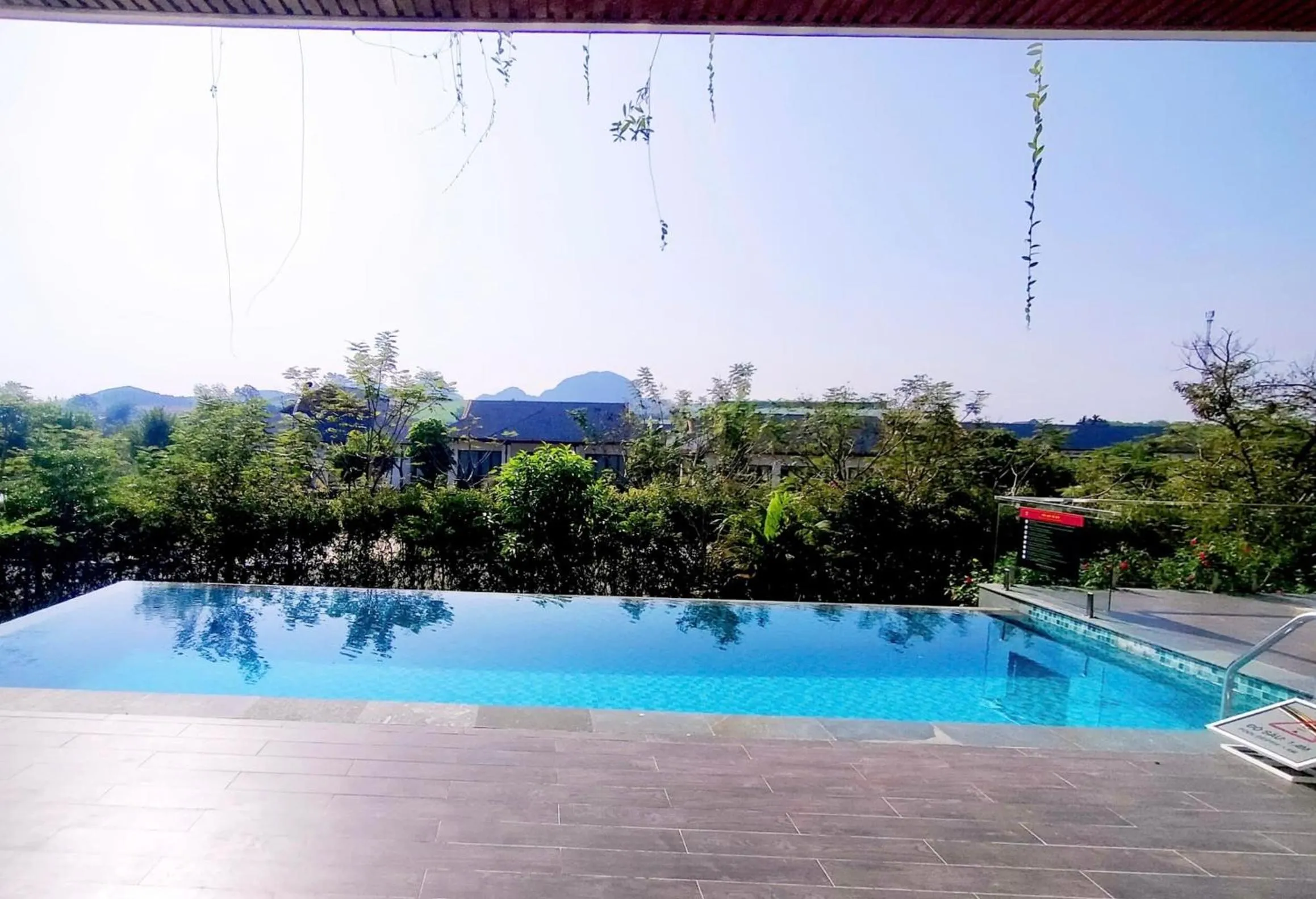 Swimming pool in Lamori Resort & Spa, Thanh Hoá