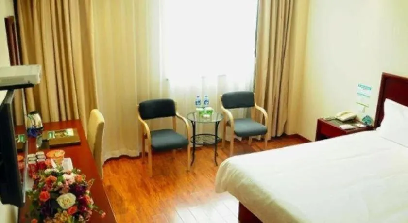 Bed in GreenTree Inn Chuzhou Dingyuan County People's Square General Hospital Business Hotel