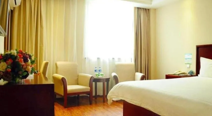 Bed in GreenTree Inn Chuzhou Dingyuan County People's Square General Hospital Business Hotel