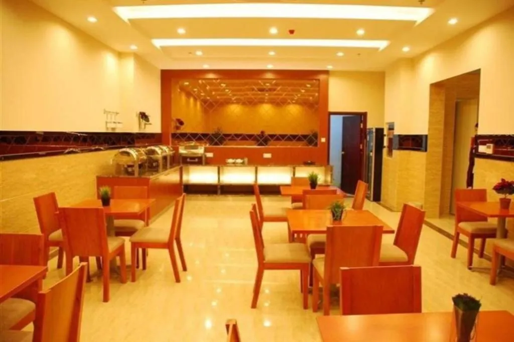 GreenTree Inn Chuzhou Dingyuan County People's Square General Hospital Business Hotel
