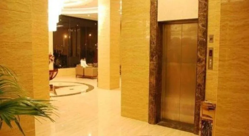 GreenTree Inn Chuzhou Dingyuan County People's Square General Hospital Business Hotel