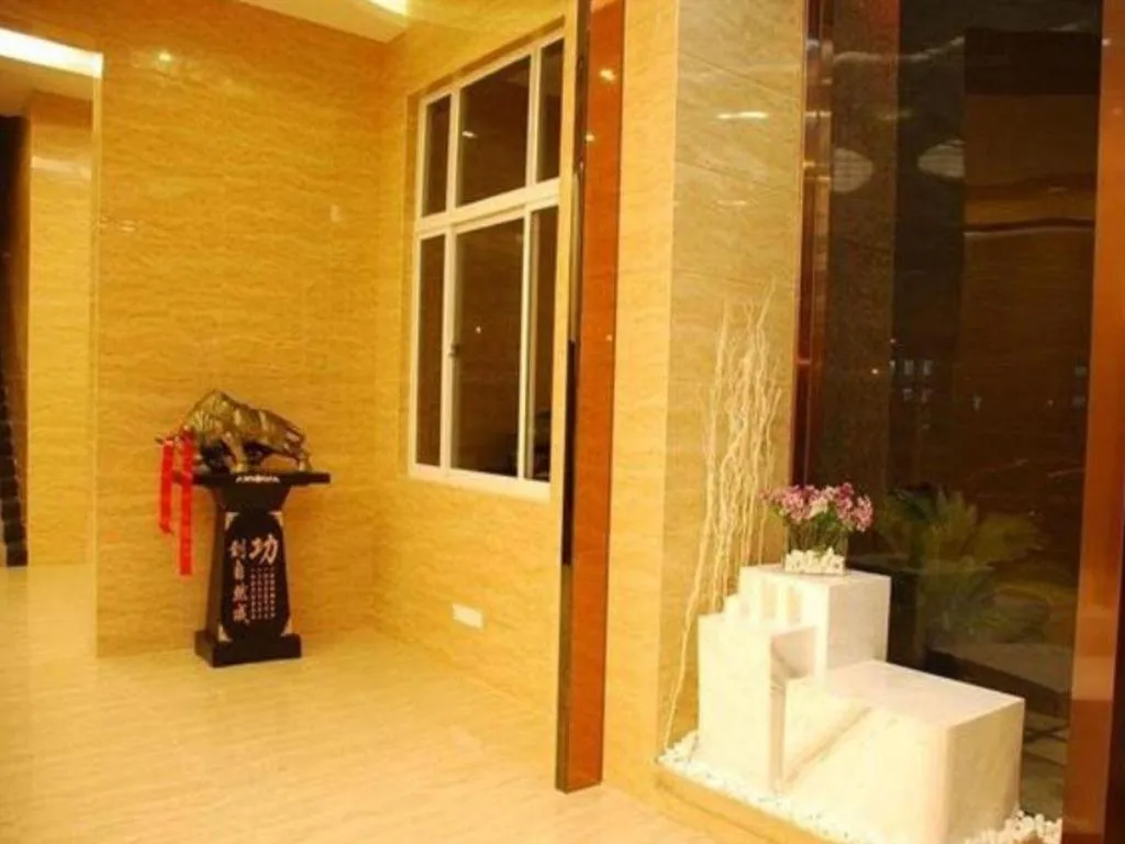 GreenTree Inn Chuzhou Dingyuan County People's Square General Hospital Business Hotel