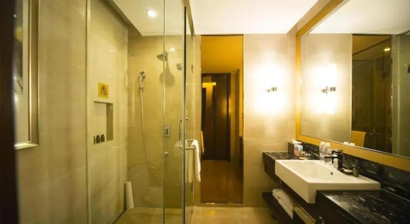 Chengdu Rising Butterfly Hotel