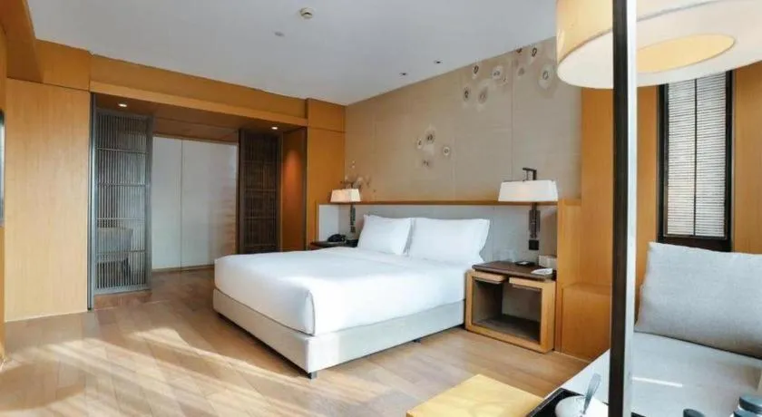 Bed in The East Hotel Hangzhou