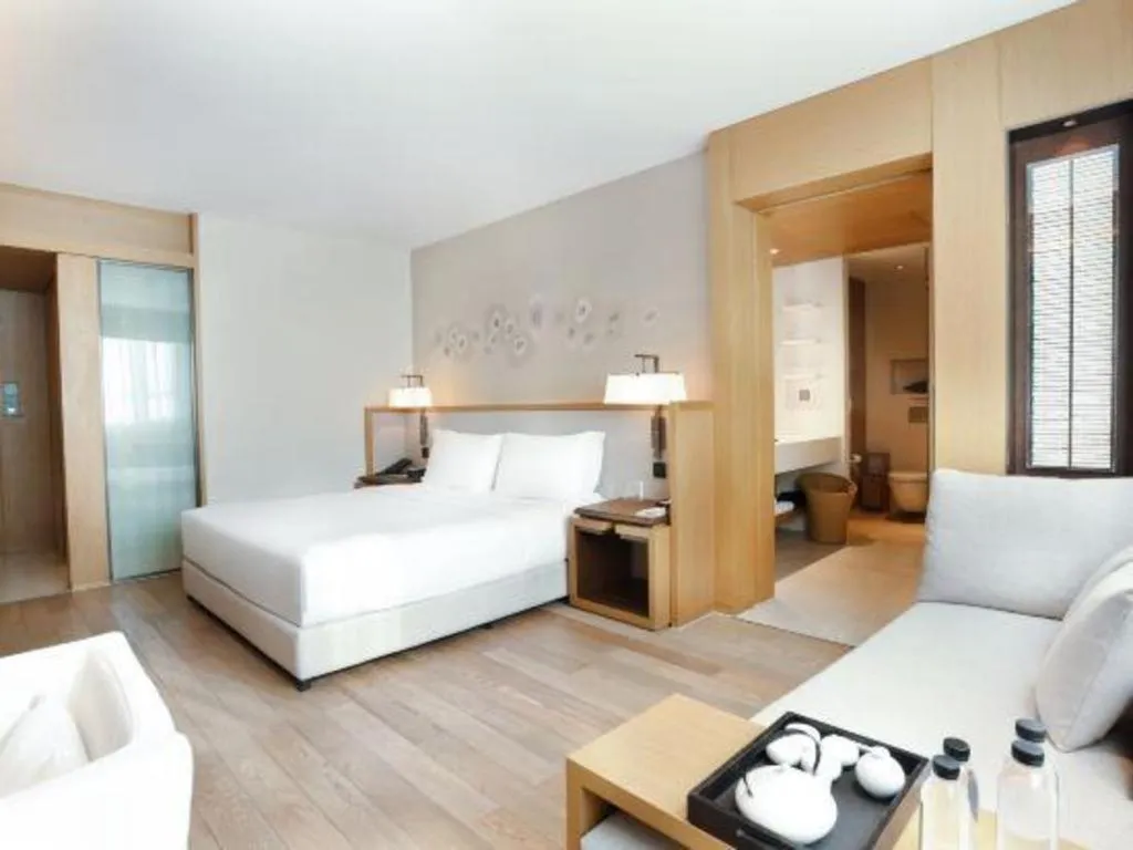 Bed in The East Hotel Hangzhou