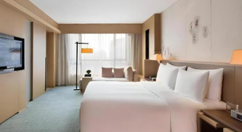 Bed in The East Hotel Hangzhou