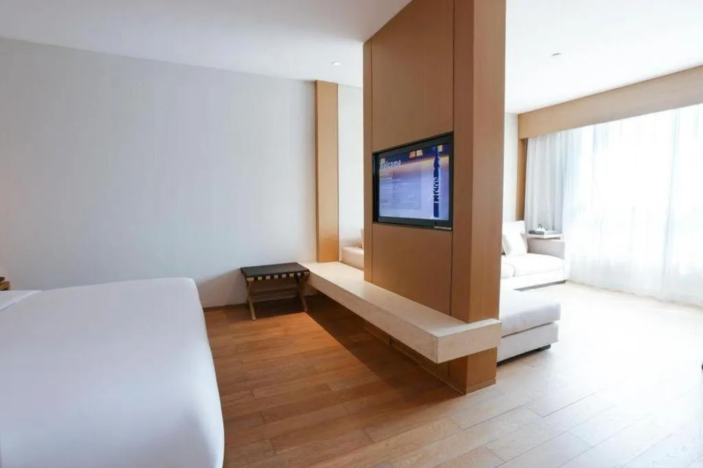 Bed in The East Hotel Hangzhou