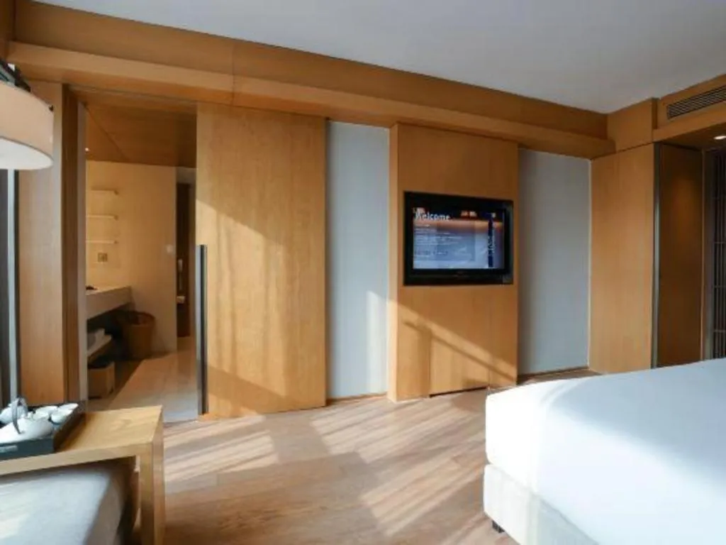 Bed in The East Hotel Hangzhou