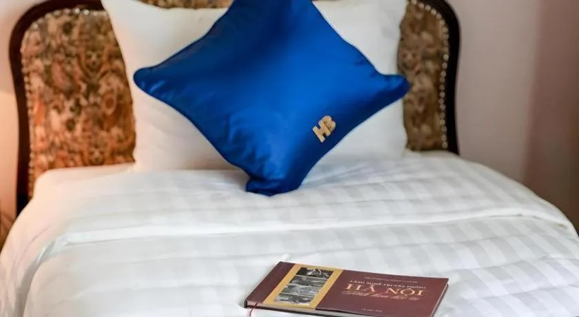 Bed in Hoa Binh Hotel