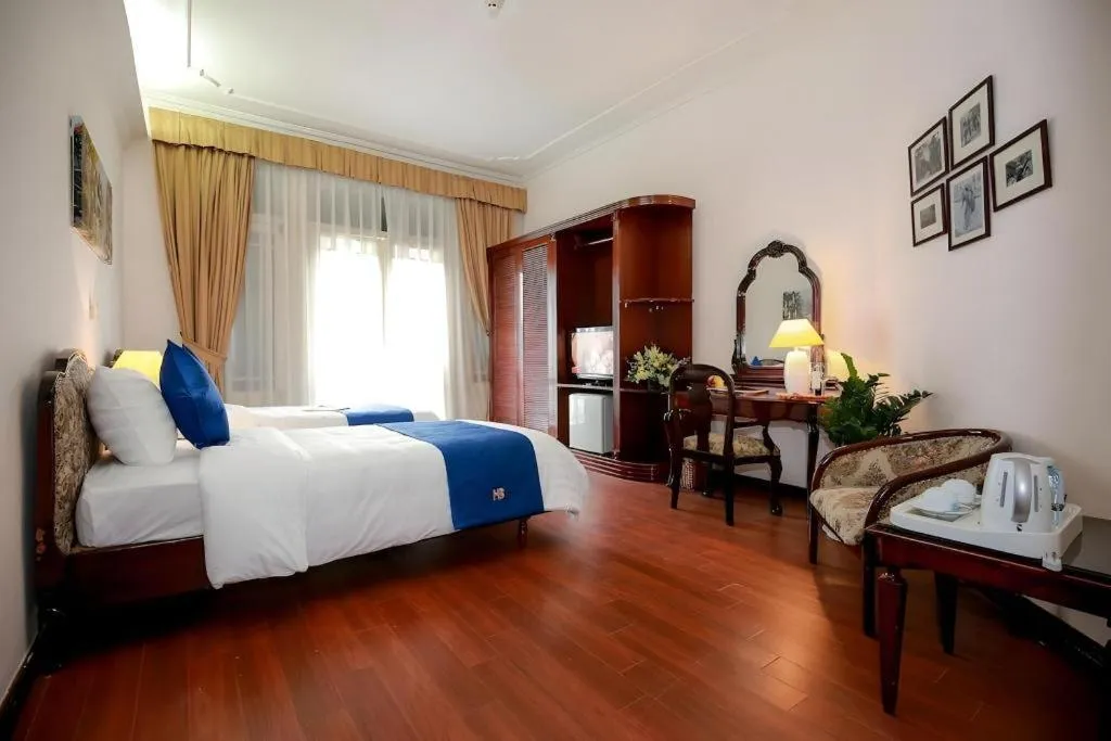 Hoa Binh Hotel
