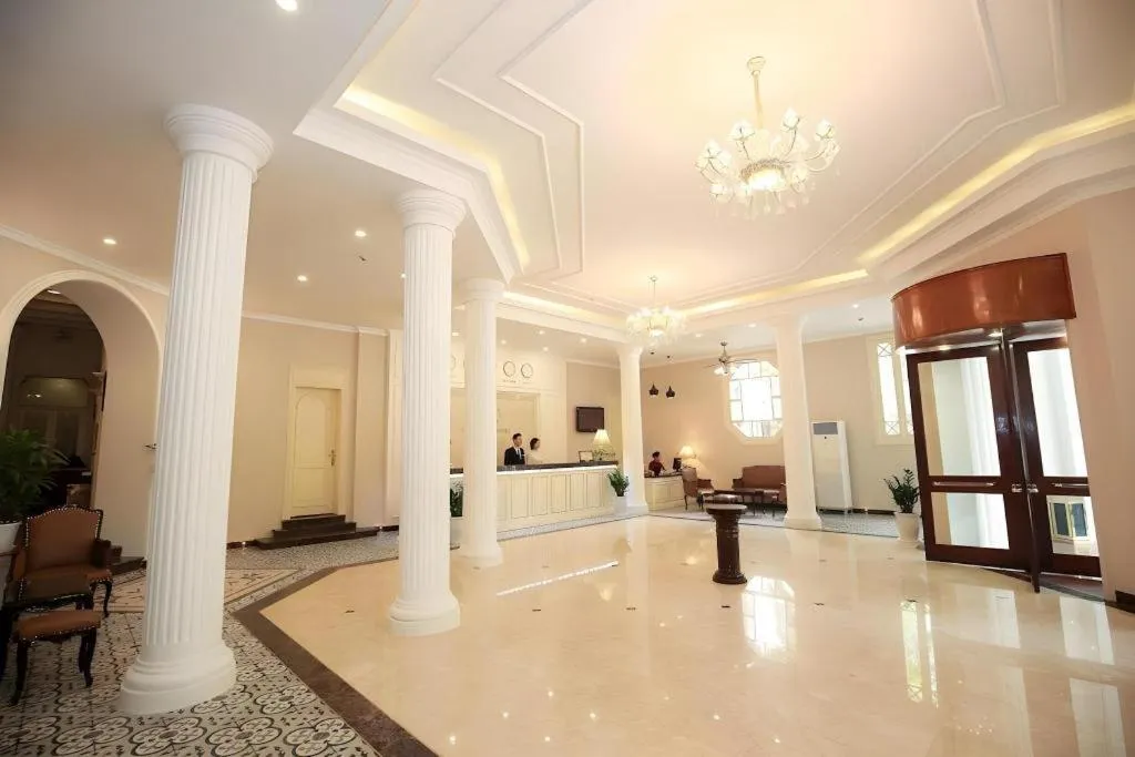 Hoa Binh Hotel
