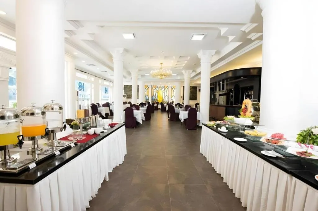 Hoa Binh Hotel
