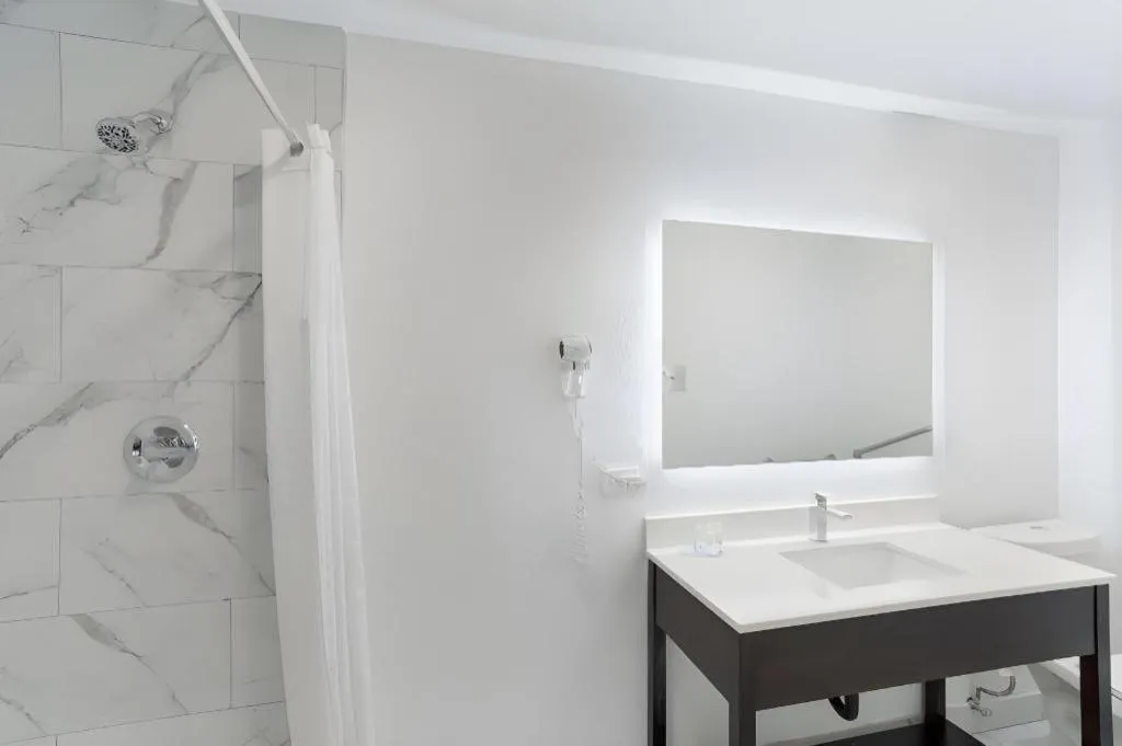 Quality Inn Redding near I-5