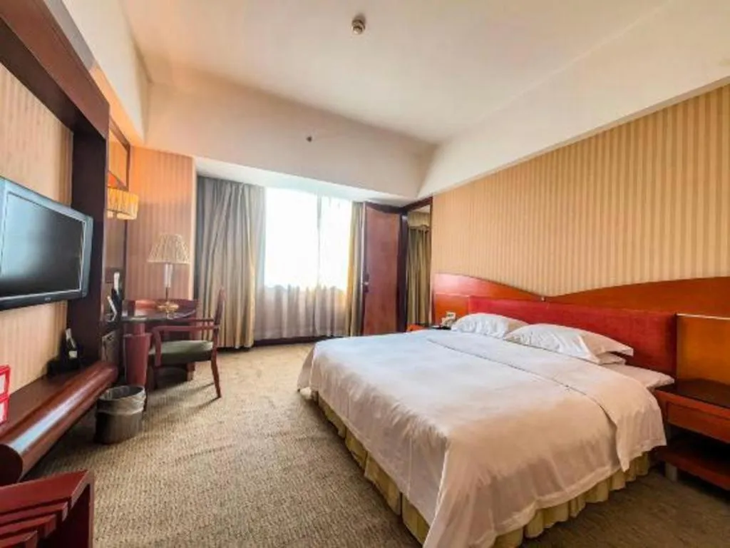 Bed in Cinese Hotel Dongguan