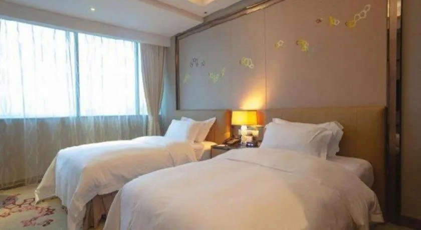 Bed in Cinese Hotel Dongguan