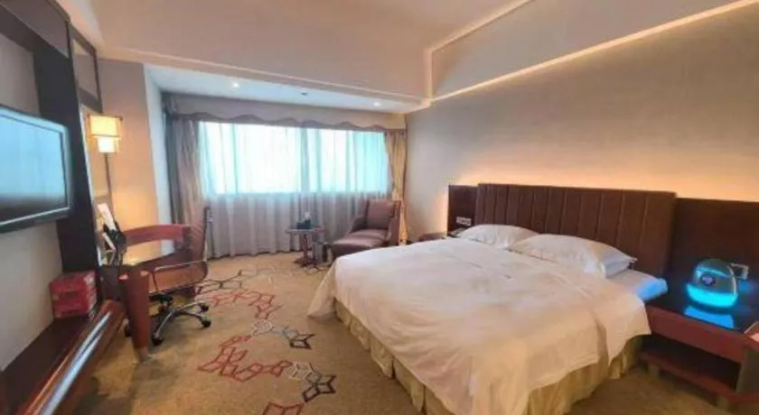Bed in Cinese Hotel Dongguan