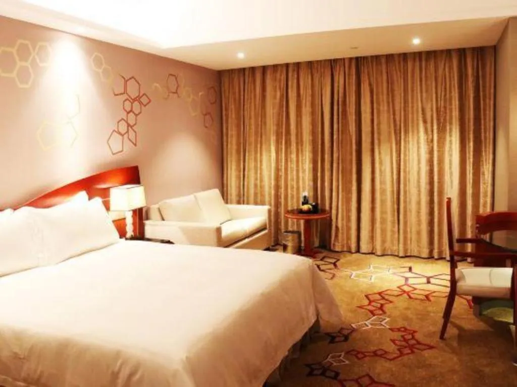 Bed in Cinese Hotel Dongguan