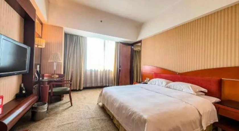 Bed in Cinese Hotel Dongguan